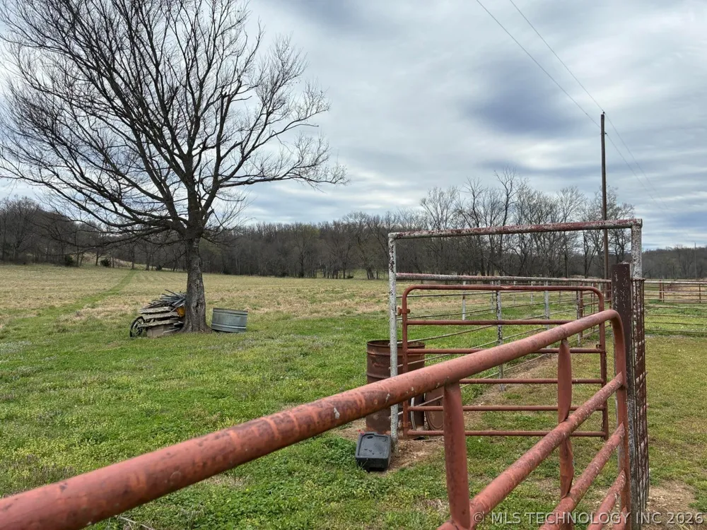 4313 County Road 4360 Eucha, OK 74342