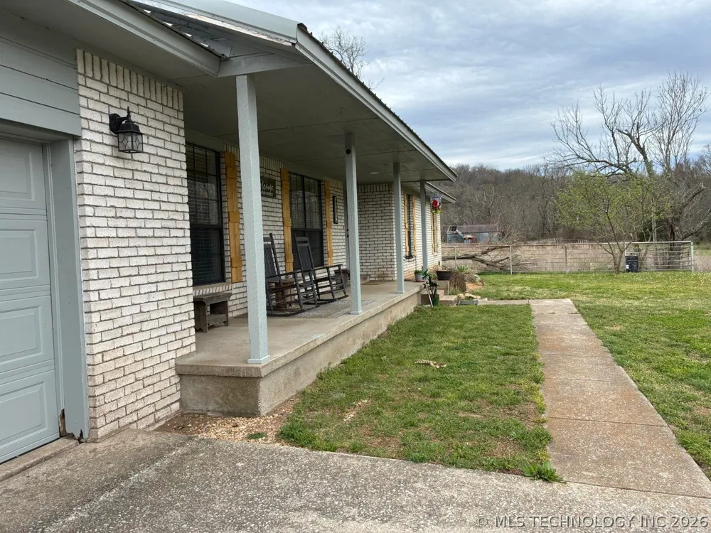 4313 County Road 4360 Eucha, OK 74342