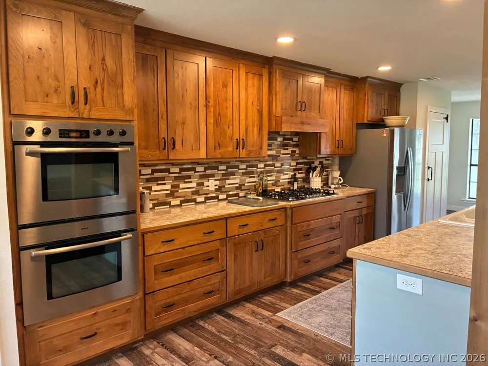 4313 County Road 4360 Eucha, OK 74342