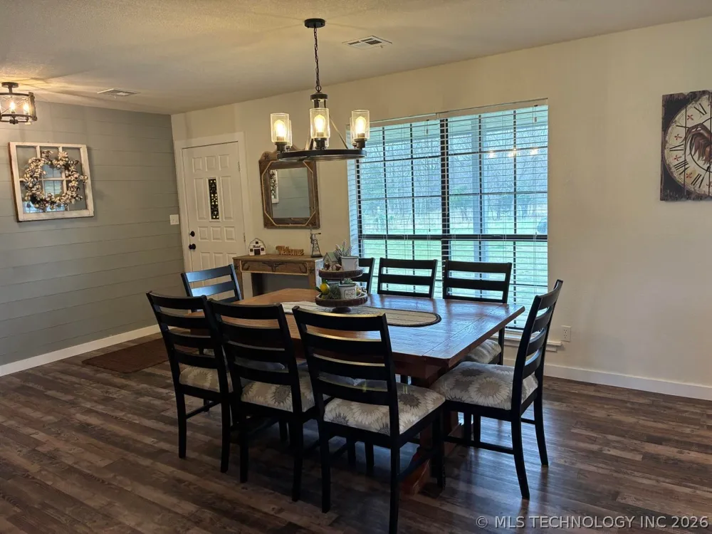 4313 County Road 4360 Eucha, OK 74342
