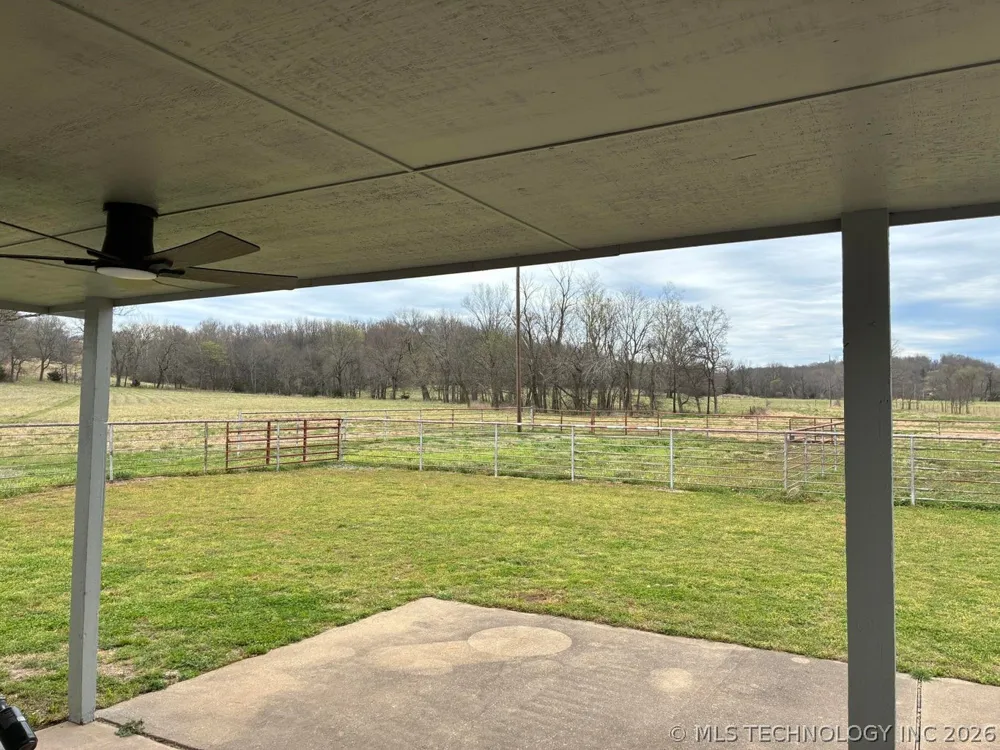 4313 County Road 4360 Eucha, OK 74342