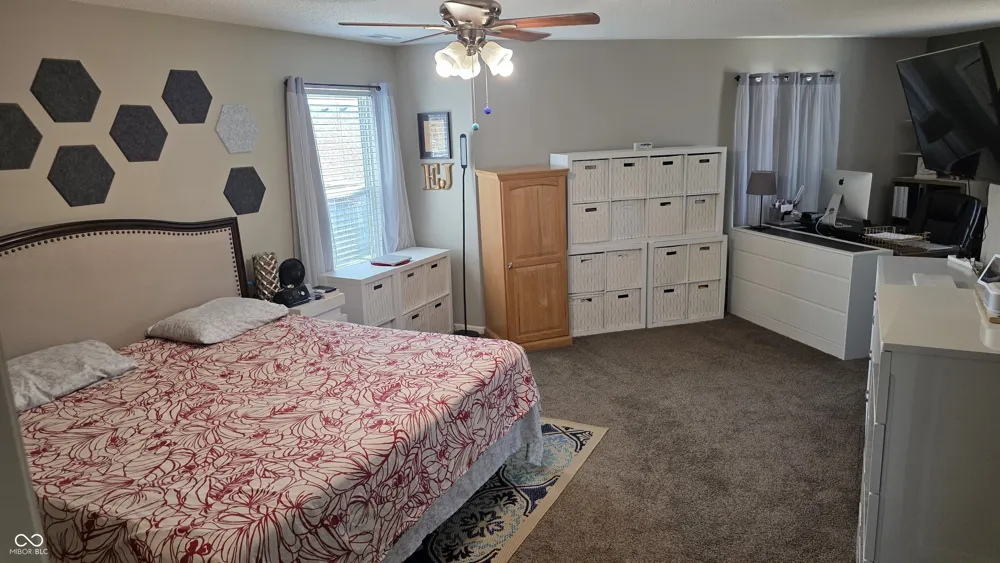 765 Country Gate Drive Whiteland, IN 46184