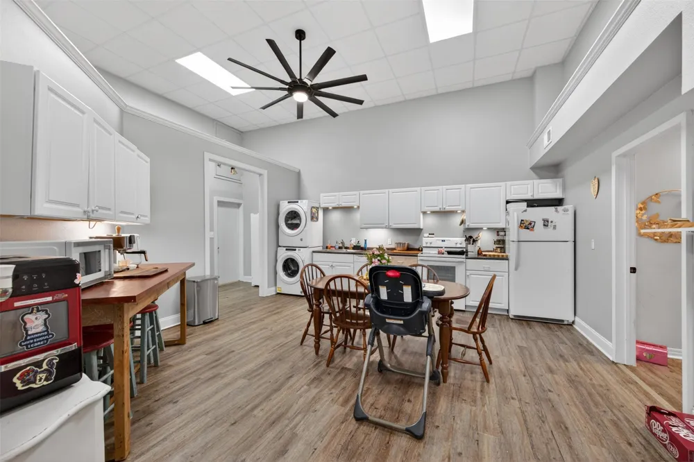 1411 Holly Street S Waskom, TX 75692
