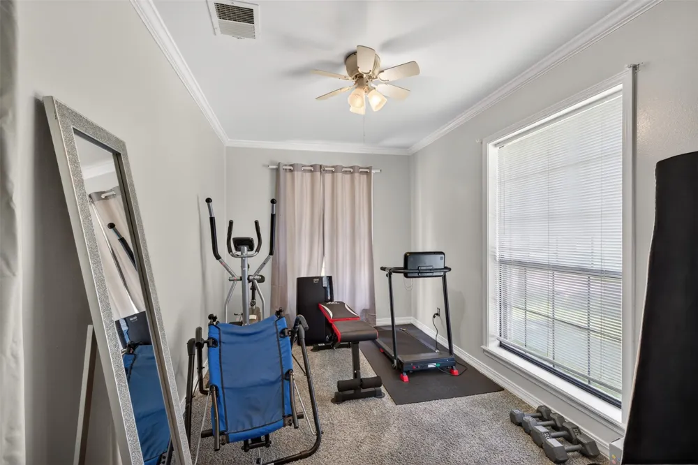 1411 Holly Street S Waskom, TX 75692