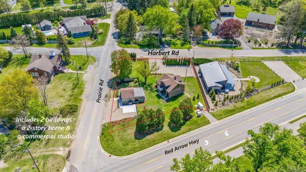 7321 Harbert Road Chikaming Township, MI 49115