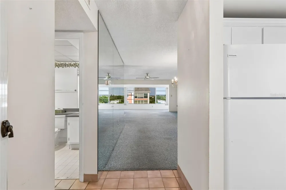 6960 20TH AVENUE #501 St Petersburg, FL 33710