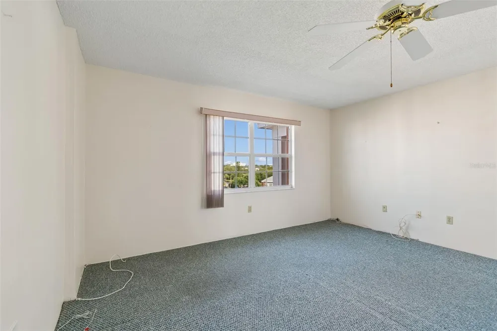 6960 20TH AVENUE #501 St Petersburg, FL 33710