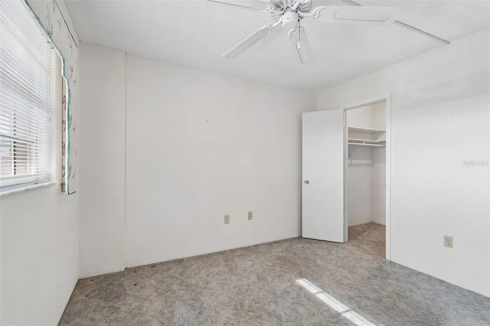 6960 20TH AVENUE #501 St Petersburg, FL 33710