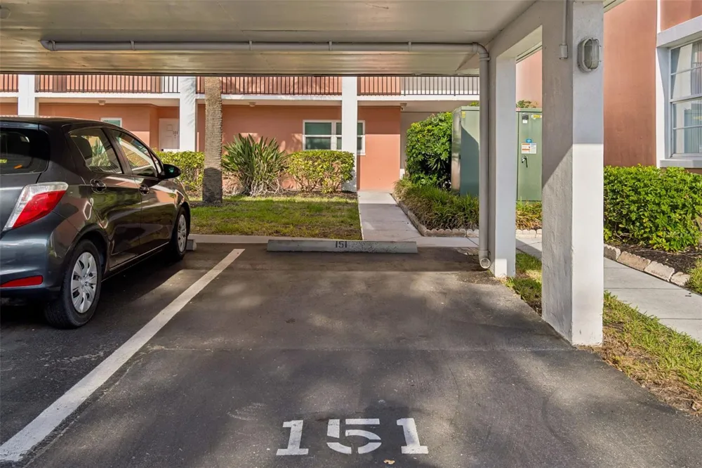 6960 20TH AVENUE #501 St Petersburg, FL 33710