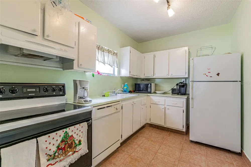 6960 20TH AVENUE #501 St Petersburg, FL 33710