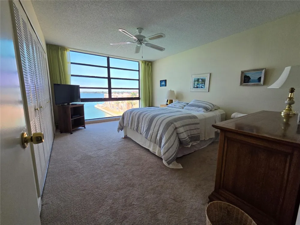7700 SUN ISLAND DRIVE S #503 South Pasadena, FL 33707
