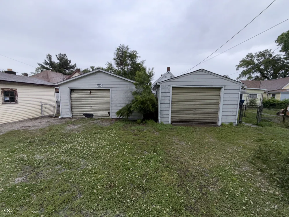 2423 3rd Avenue Terre Haute, IN 47807