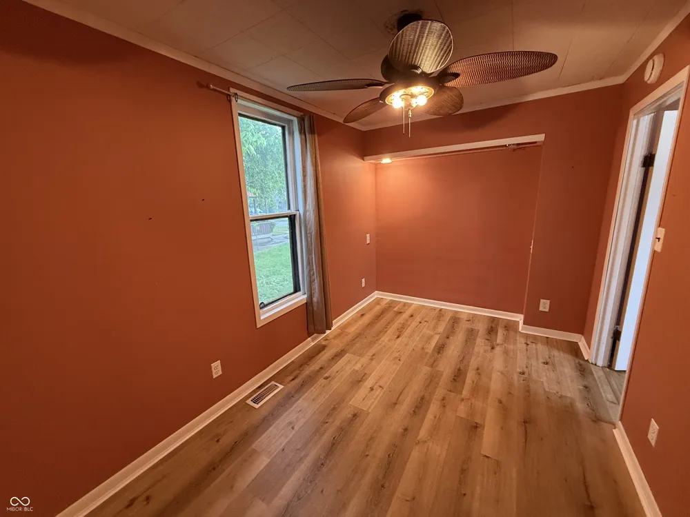 2423 3rd Avenue Terre Haute, IN 47807