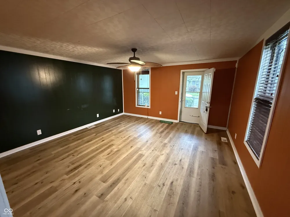 2423 3rd Avenue Terre Haute, IN 47807