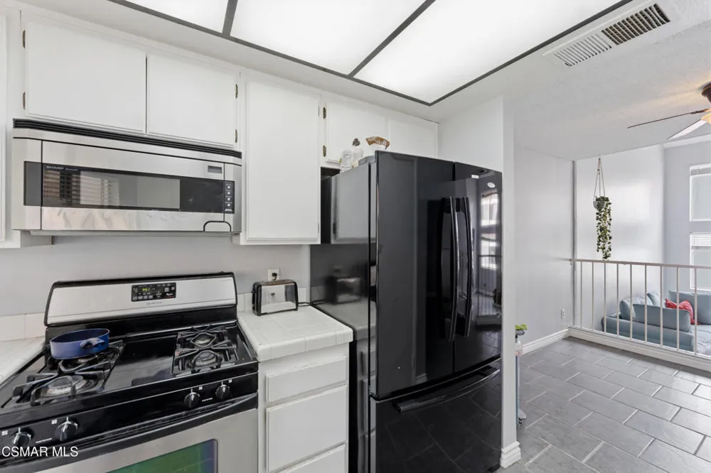 3378 Darby Street #438 Simi Valley, CA 93063