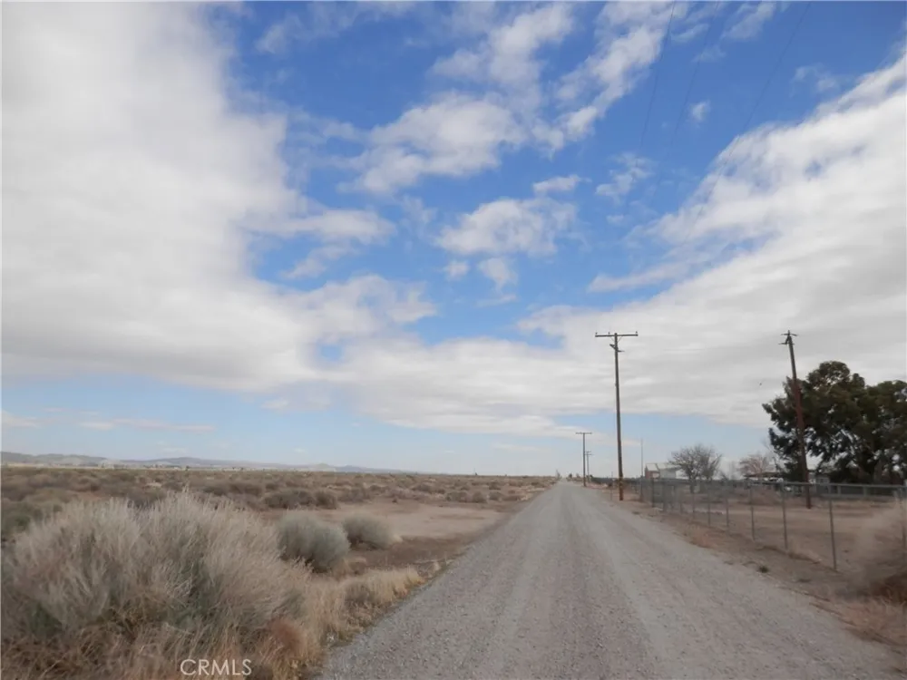 Gaskell Road Rosamond, CA 93560