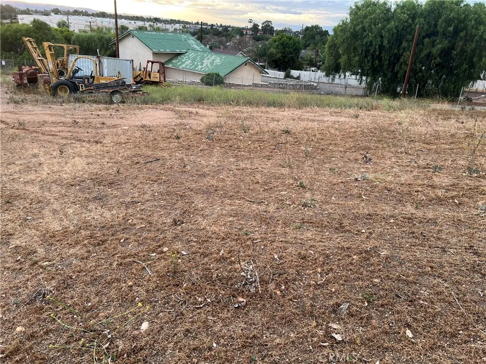 E ParkRidge Corona, CA 92879