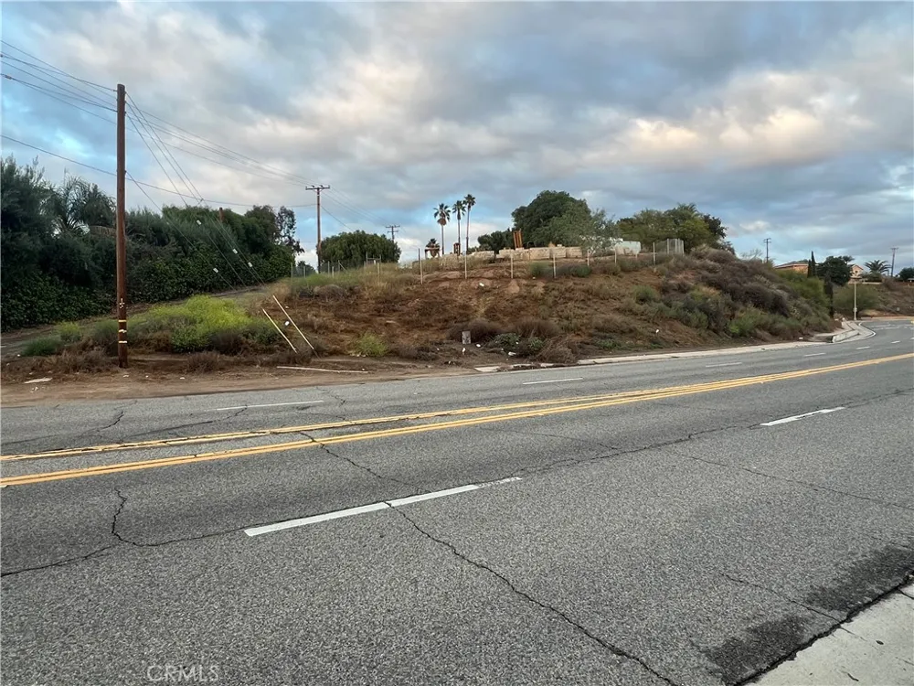 E ParkRidge Corona, CA 92879