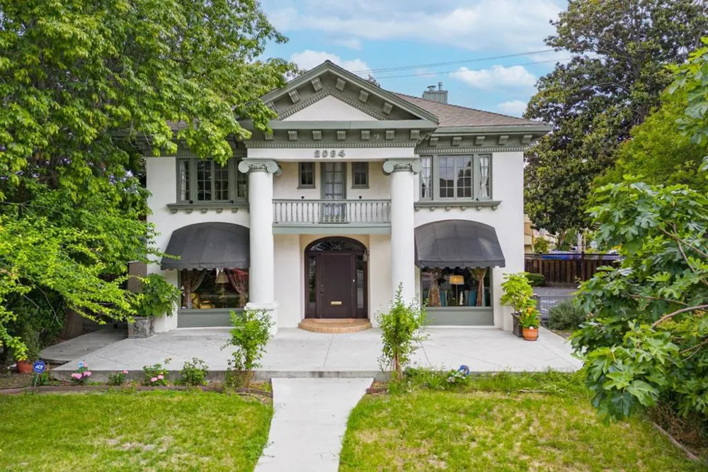 2084 Alameda Way San Jose, CA 95126
