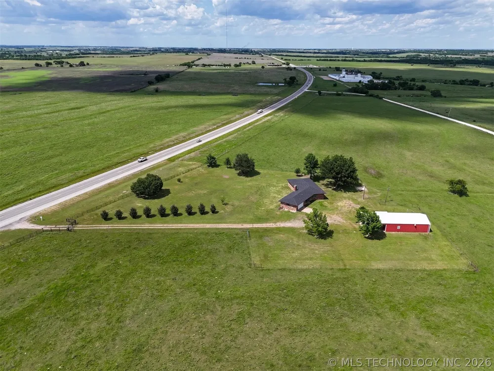 11252 S Hwy 377 Kingston, OK 73439