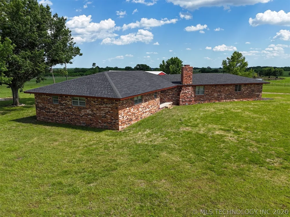11252 S Hwy 377 Kingston, OK 73439