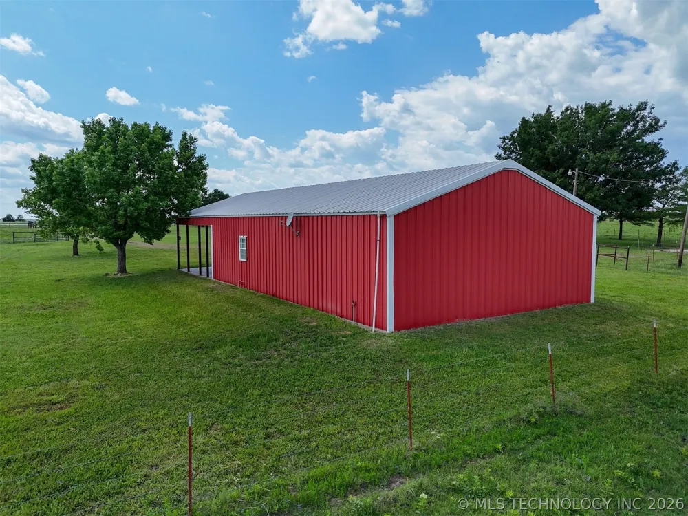 11252 S Hwy 377 Kingston, OK 73439