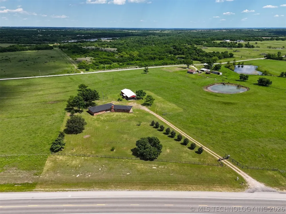 11252 S Hwy 377 Kingston, OK 73439