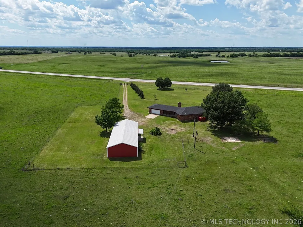 11252 S Hwy 377 Kingston, OK 73439