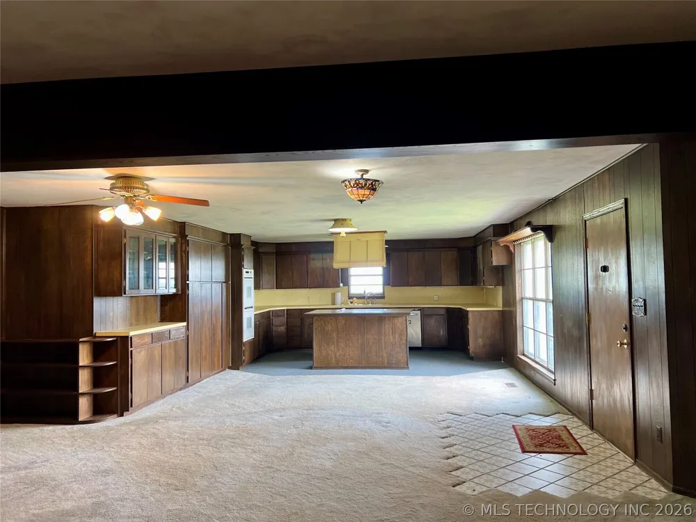 11252 S Hwy 377 Kingston, OK 73439