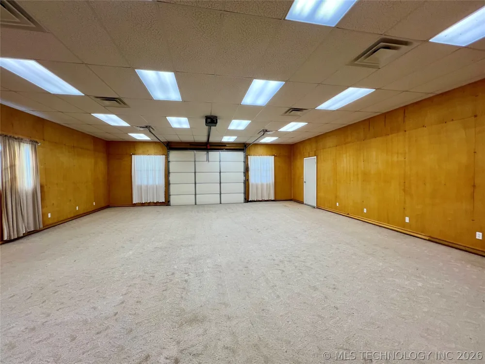 11252 S Hwy 377 Kingston, OK 73439
