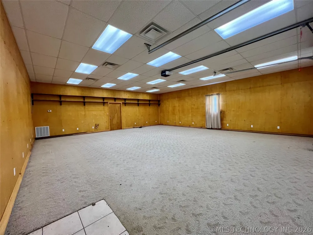 11252 S Hwy 377 Kingston, OK 73439