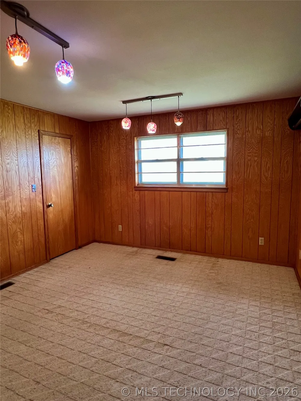 11252 S Hwy 377 Kingston, OK 73439