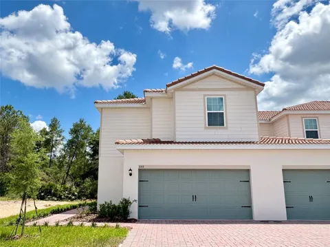 559 BAY LEAF DRIVE
