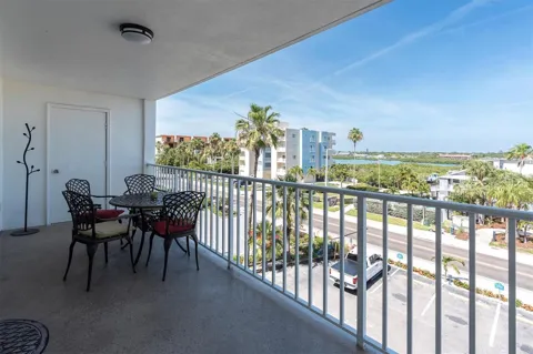 19610 GULF BOULEVARD #308