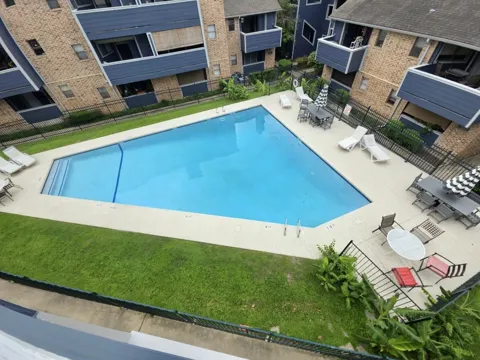 2500 Burleson Road #521
