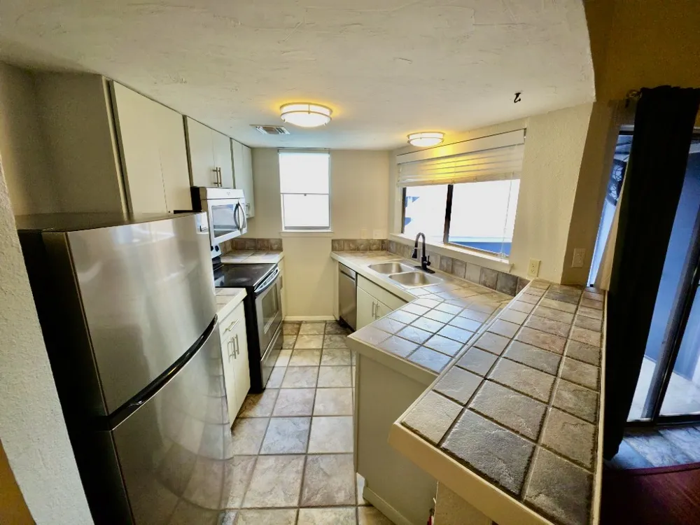2500 Burleson Road #521 Austin, TX 78741