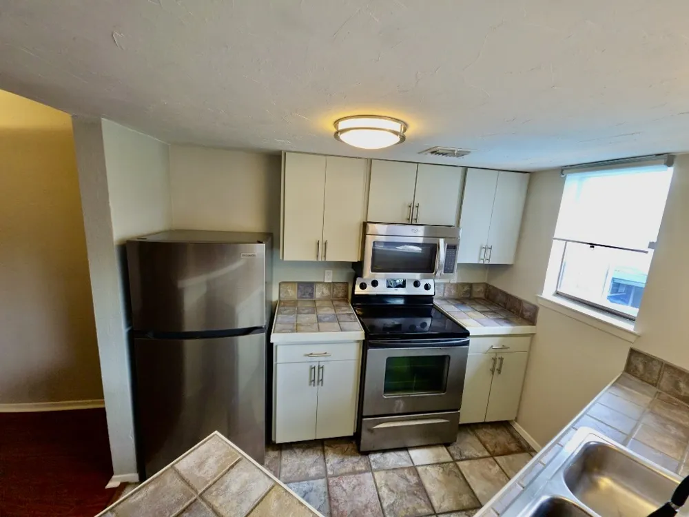2500 Burleson Road #521 Austin, TX 78741