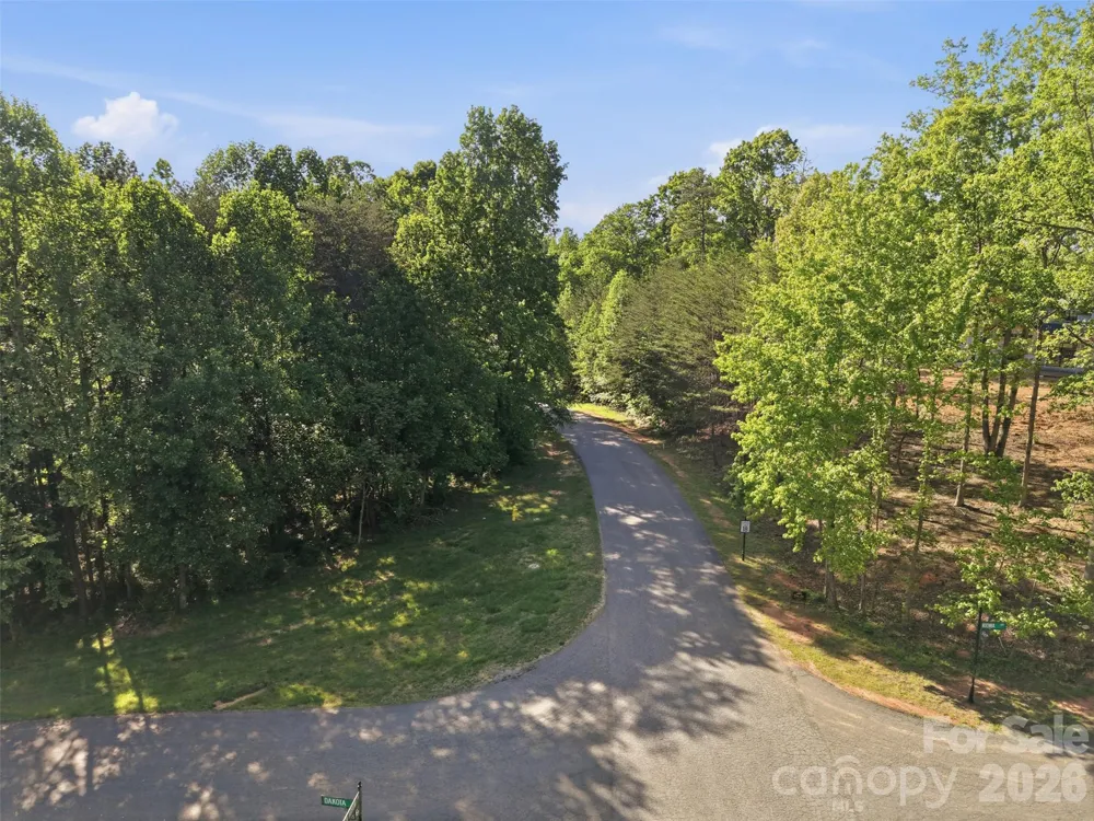 296 Broken Arrow Drive Statesville, NC 28677