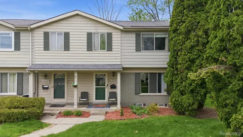26200 Franklin Pointe Drive