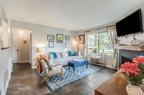 2857 S Bascom Avenue #101