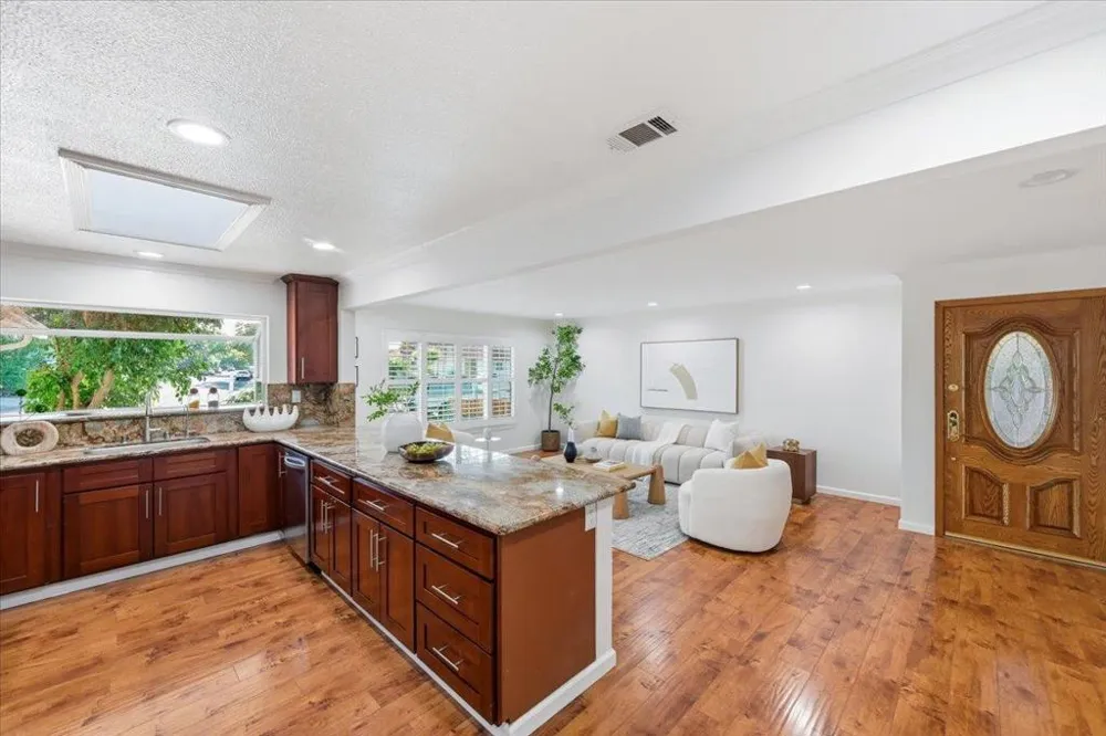 2199 Fordham Drive Santa Clara, CA 95051