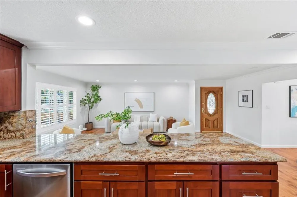 2199 Fordham Drive Santa Clara, CA 95051