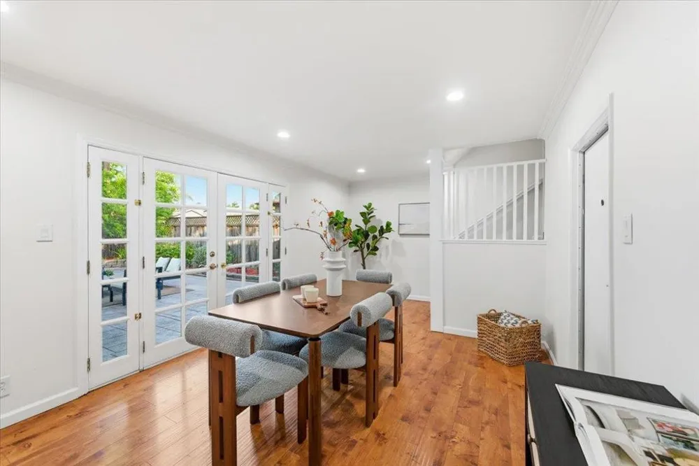 2199 Fordham Drive Santa Clara, CA 95051