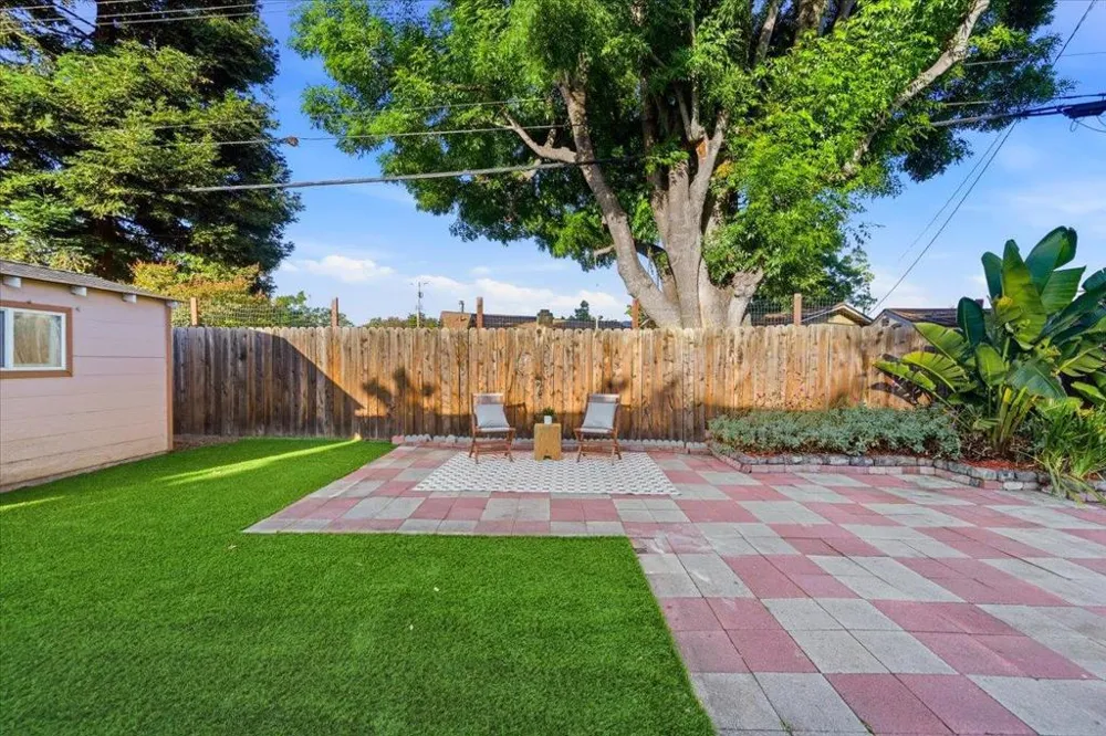 2199 Fordham Drive Santa Clara, CA 95051
