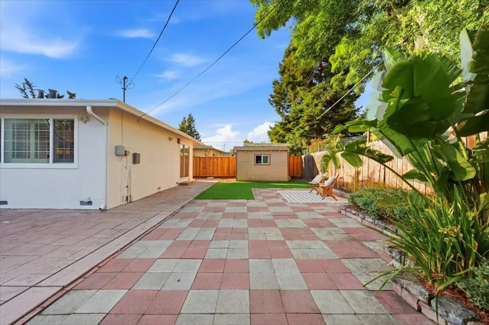 2199 Fordham Drive Santa Clara, CA 95051