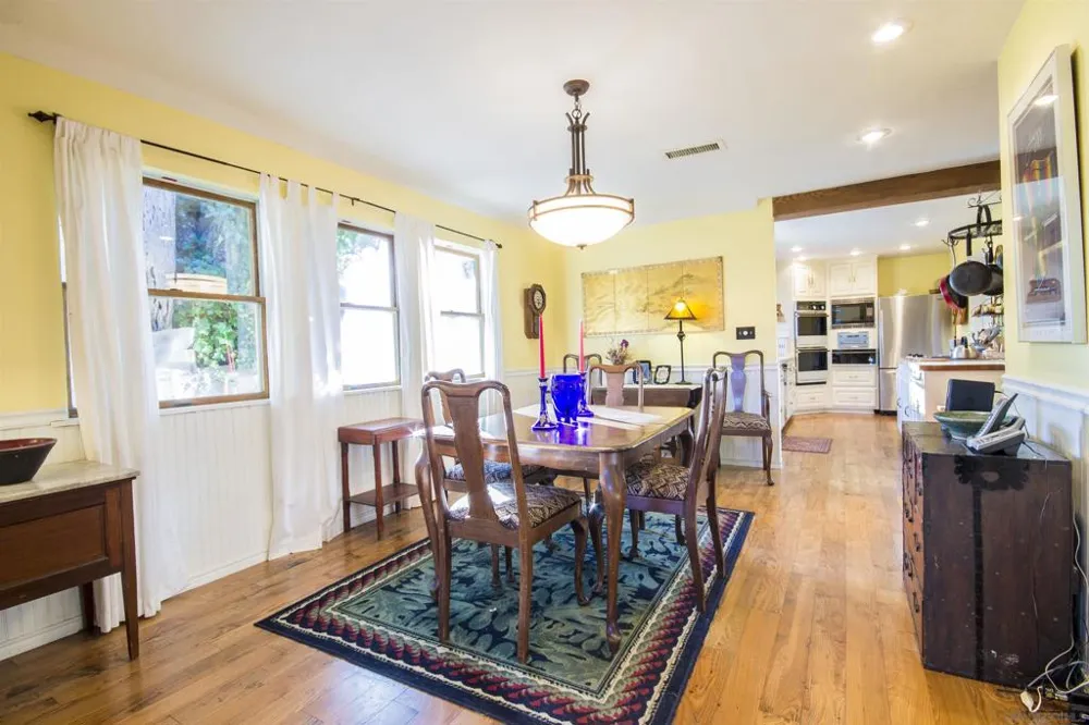 28831 Spruce Pine Valley, CA 91962