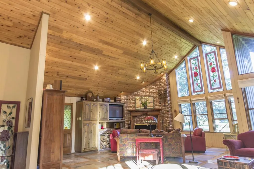 28831 Spruce Pine Valley, CA 91962