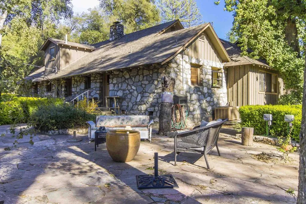 28831 Spruce Pine Valley, CA 91962