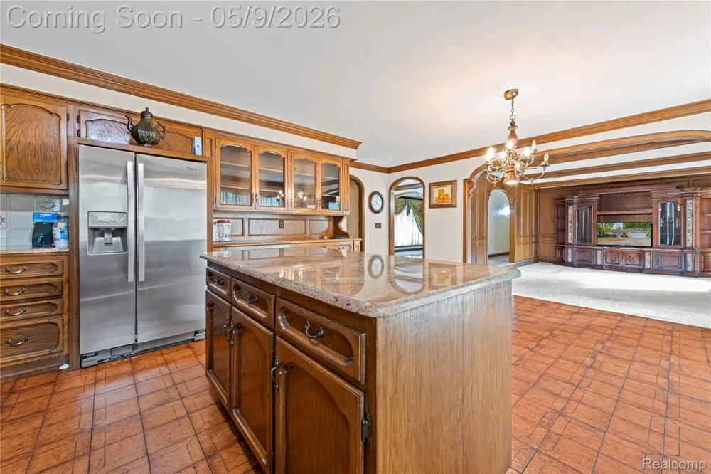 38219 Santa Anna Street Clinton Charter Township, MI 48036