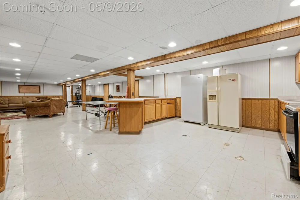 38219 Santa Anna Street Clinton Charter Township, MI 48036
